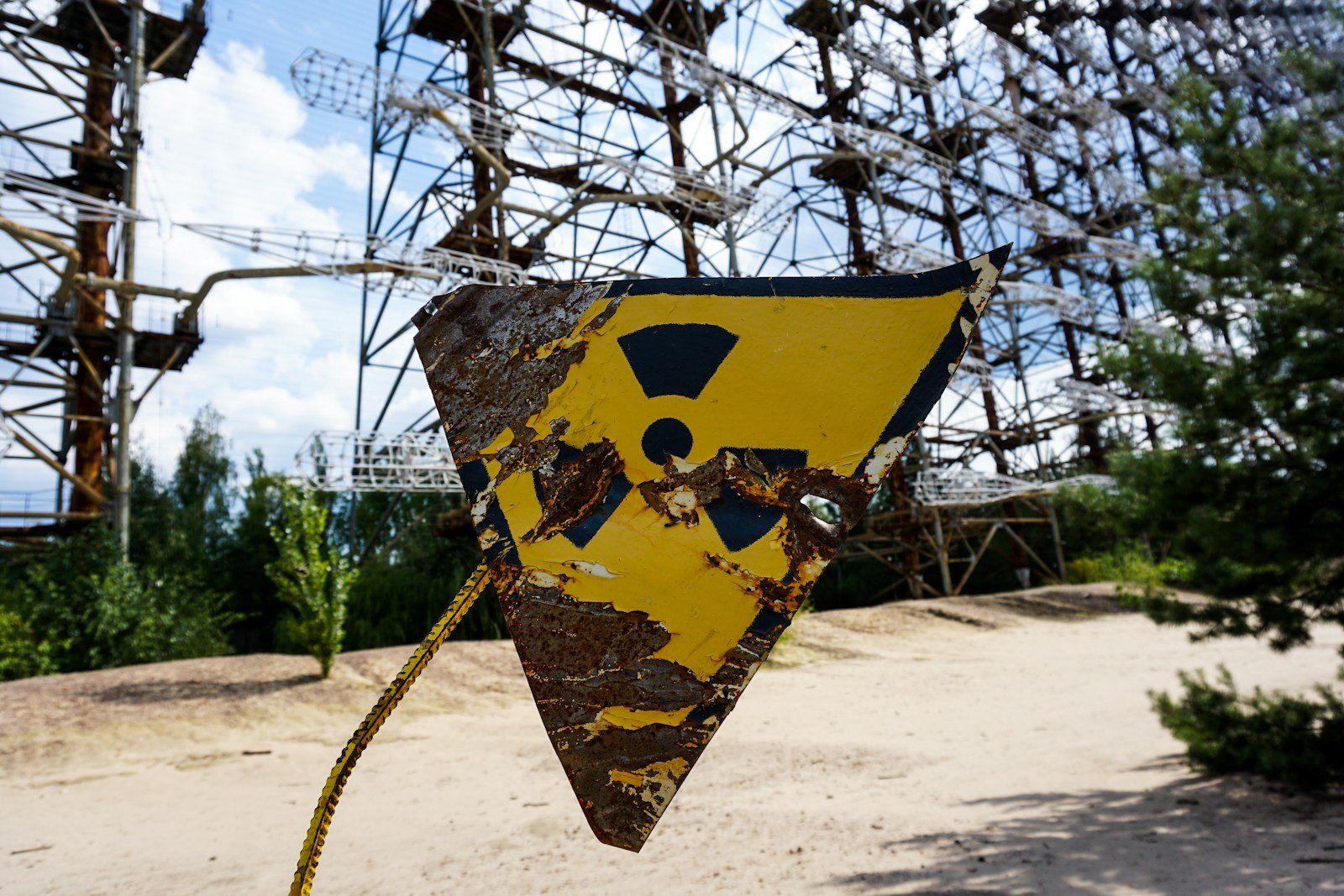 Radioaktív hulladék kezelése és annak ökológiai következményei